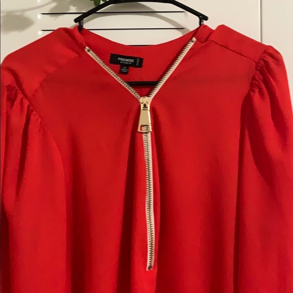 Red Top - Picture 2 of 5